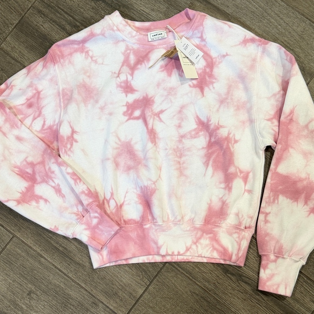 NWT Reflex Ultra Soft Pink Tie-Dye Crew Neck Sweatshirt